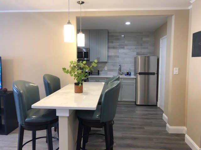 Holiday home Downtown Atlanta! Onsite Parking! 24 Concierge Lm908